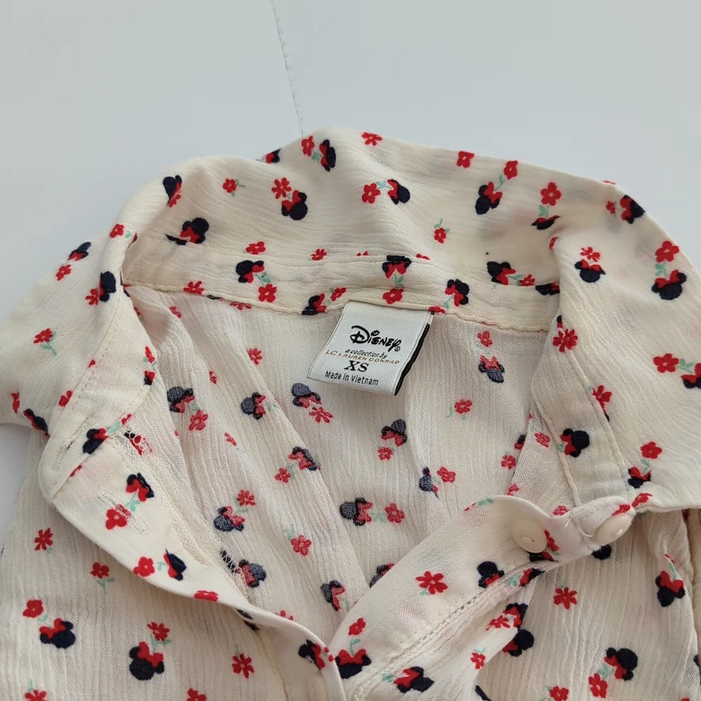 XS Lauren Conrad Disney no sleeve blouse - Picture 2 of 7